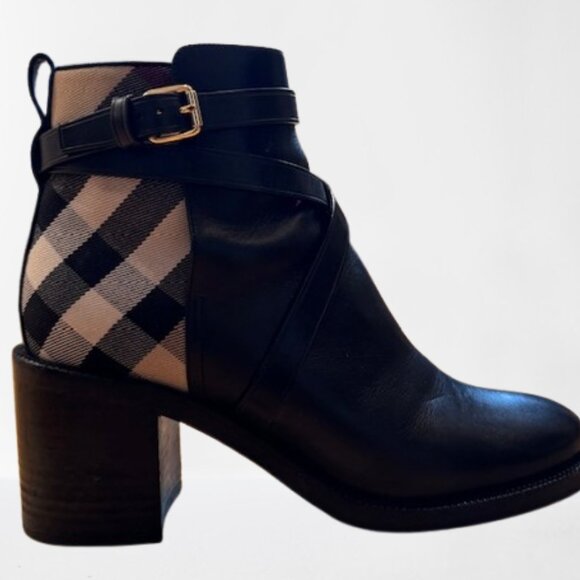 Burberry Stebbingford Check Ankle Boots in Black Leather- Size 40 - Picture 4 of 5